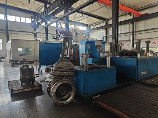 DN400 Крупный CI мягкое железо устойчивый сидящий клин клапан Pn16 ручное закрытие