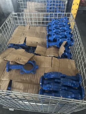 Двойной интерфлангентный флангентный тип клапана бабочки Ручной электрический и пневматический варианты